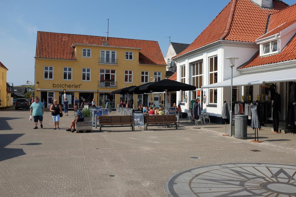 Lokken Hostel Exterior photo